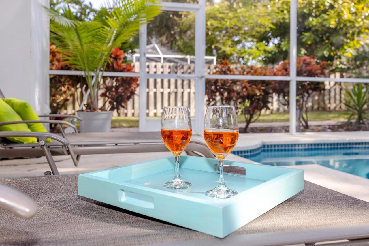 Palm Harbor Paradise - Lovely Home With Pool & Hot Tub ภายนอก รูปภาพ