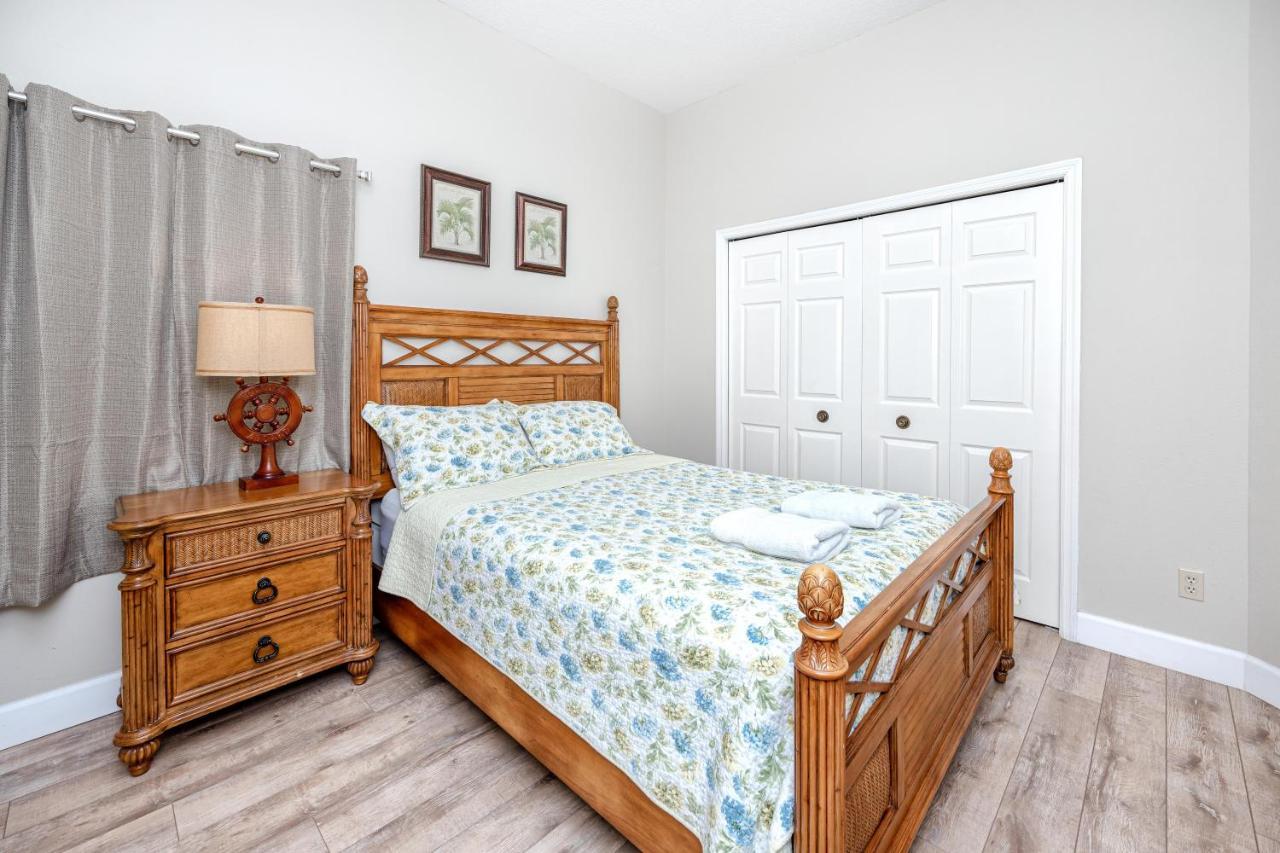 Palm Harbor Paradise - Lovely Home With Pool & Hot Tub ภายนอก รูปภาพ